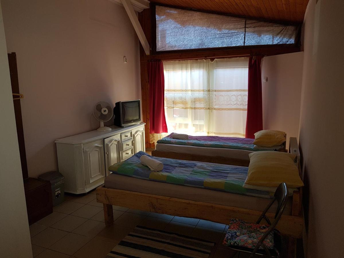 Hompot Accommodation Deva Buitenkant foto